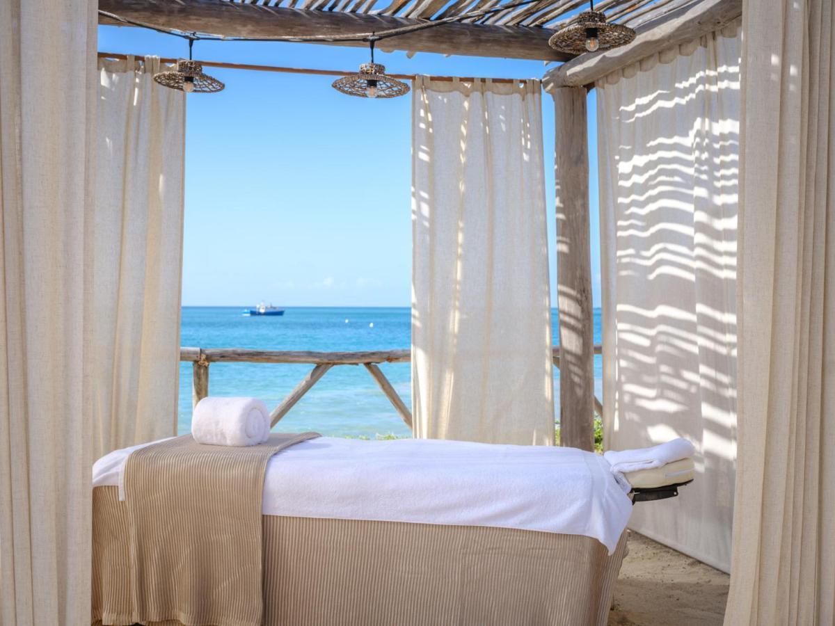 Soho Beach House Canouan Charlestown ภายนอก รูปภาพ