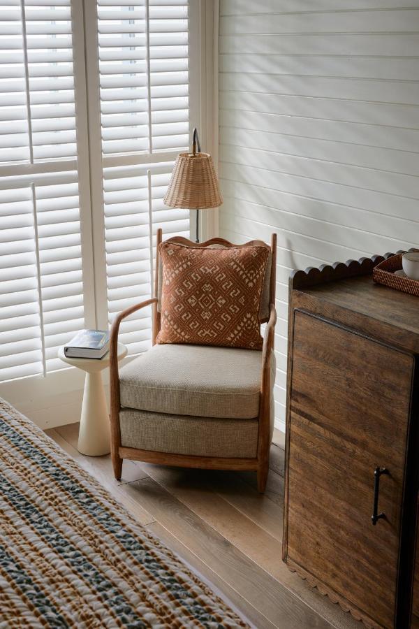 Soho Beach House Canouan Charlestown ภายนอก รูปภาพ